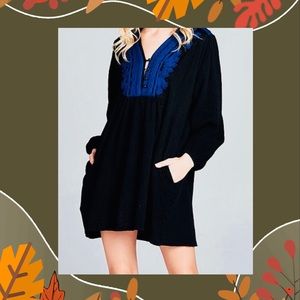 BLACK/BLUE LACE V-NECK TUNIC/MINI DRESS